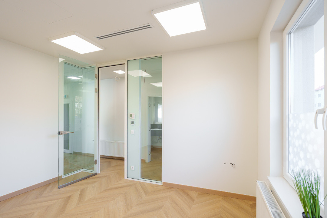 Spatiu birou 75 mp in vila, totul NOU, zona Centrala, constructie 2020