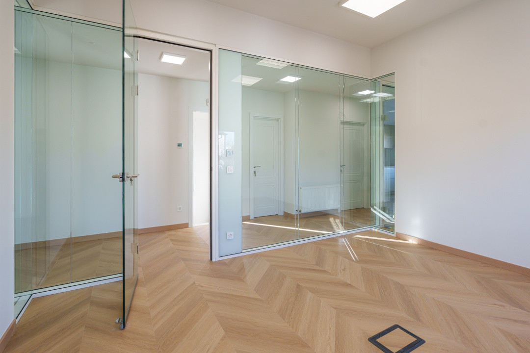 Spatiu birou 75 mp in vila, totul NOU, zona Centrala, constructie 2020