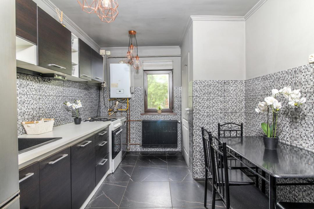 3 camere decomandate, 2 bai - ZORILOR - langa Gradina Botanica si UMF