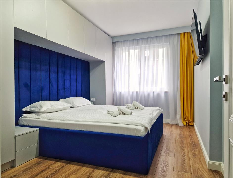 Apartament modern cu parcare, zona BMW/Metro, la intrare in Floresti