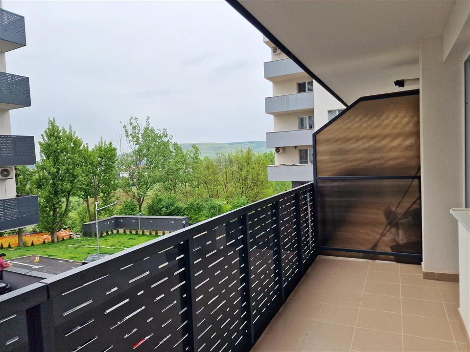 Apartament modern cu parcare, zona BMW/Metro, la intrare in Floresti