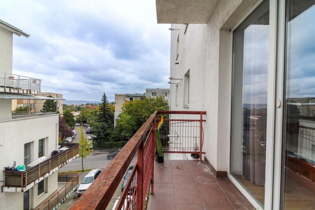 Apartament Zorilor UMF cu o camera, bloc dupa 2000, etaj 2