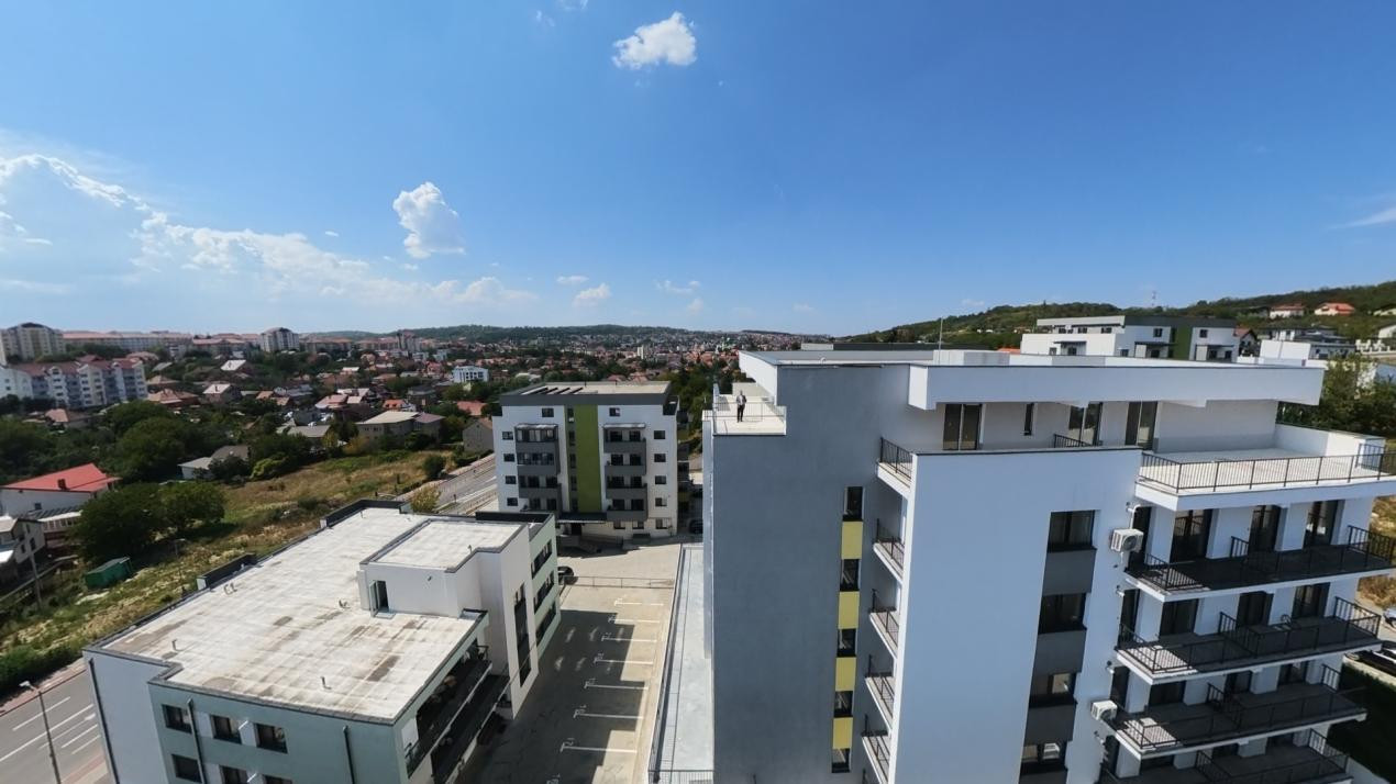 Apartament 4 camere, 2 bai, terasa, CF, de la dezvoltator, Corneliu Coposu