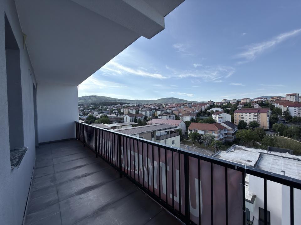 Apartament 4 camere, 2 bai, terasa, CF, de la dezvoltator, Corneliu Coposu