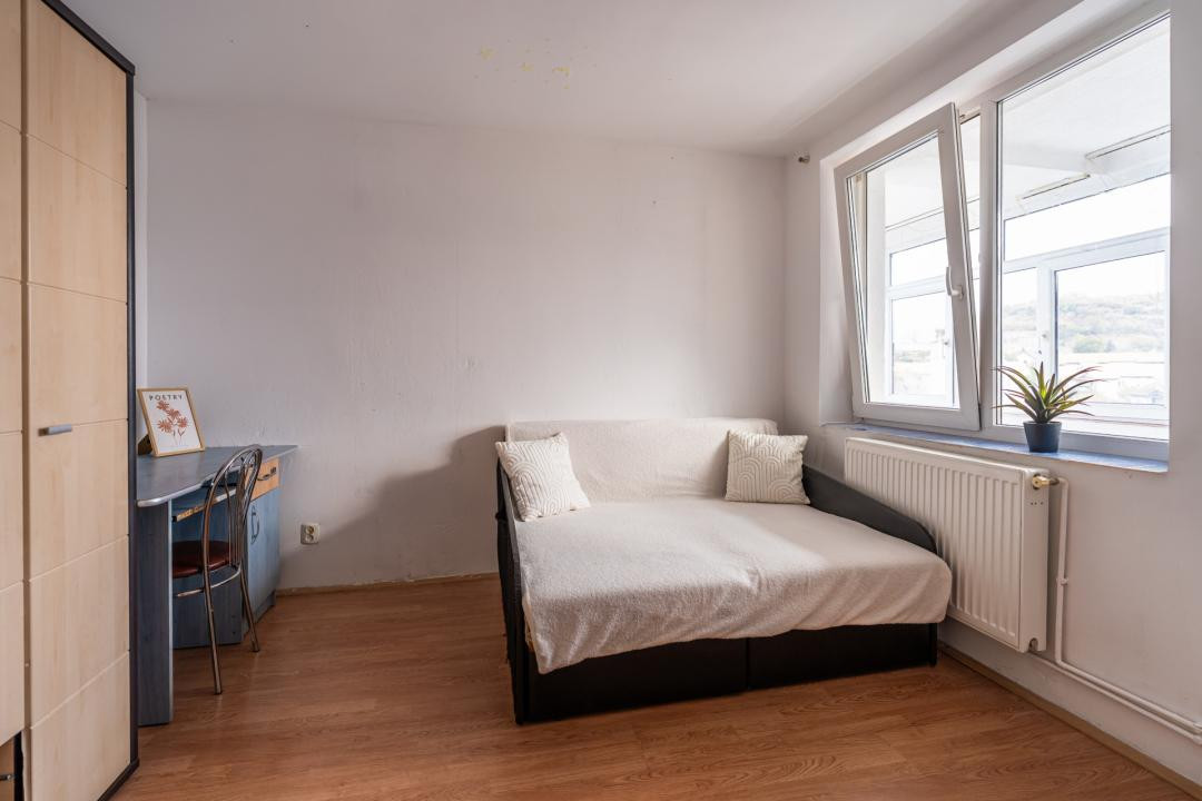 ULTRACENTRAL, langa PRIMARIE - 3 camere, balcon, etaj 7/10, bloc izolat
