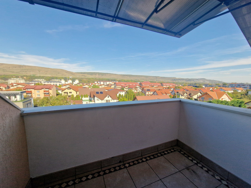 Apartament pe doua niveluri, str. Somesului, langa Stadion, garaj