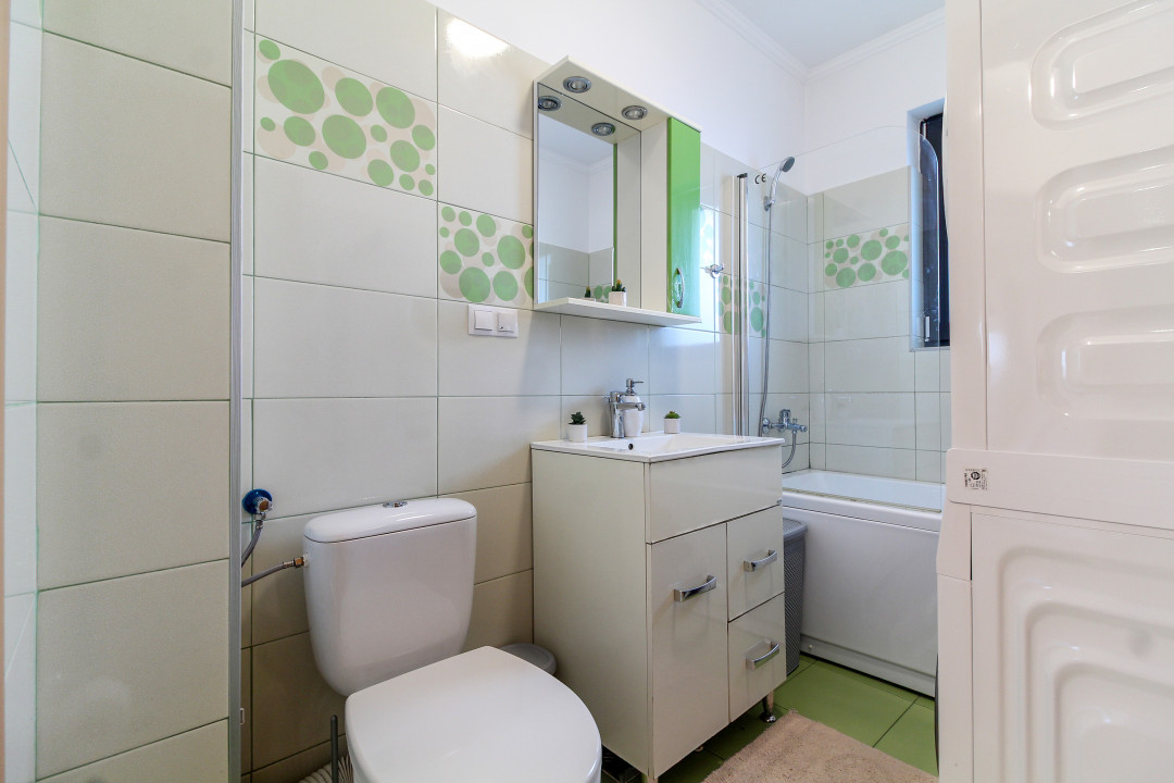Apartament 2 camere, bloc NOU, mobilat si utilat, CURTE PRIVATA cu  CF!