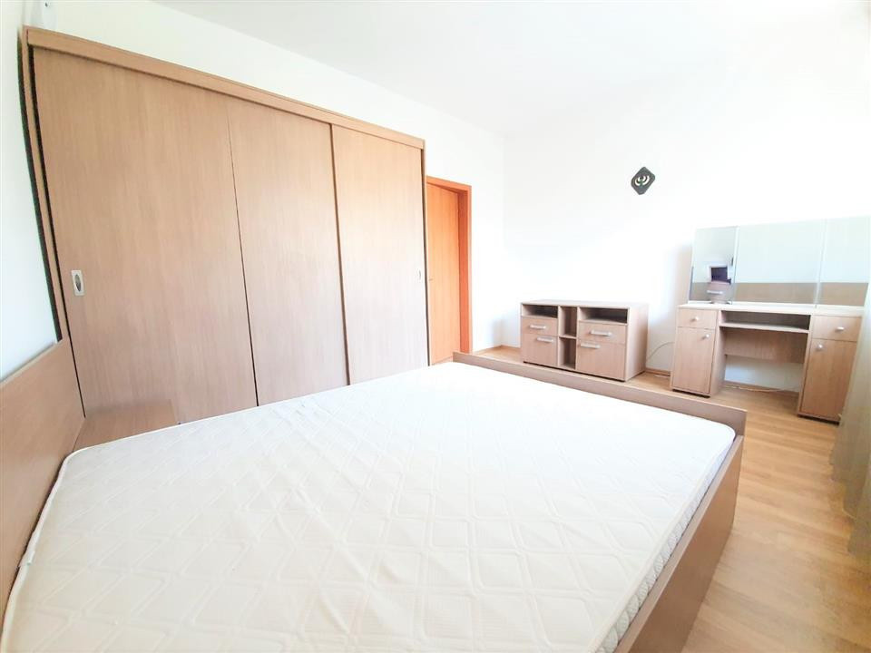 Apartament cu 2 camere, 62 mp, bloc 2006, parcare, Panorama frumoasa!