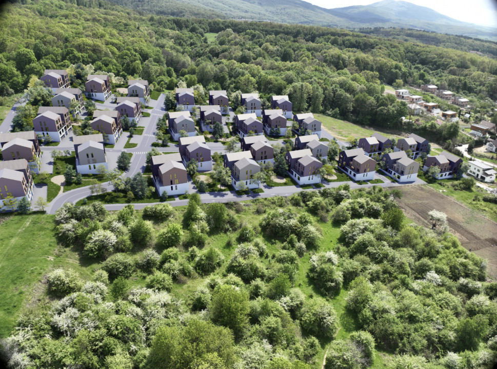 Teren intravilan zona Episcopiei, panorama superba,  ideal contruire